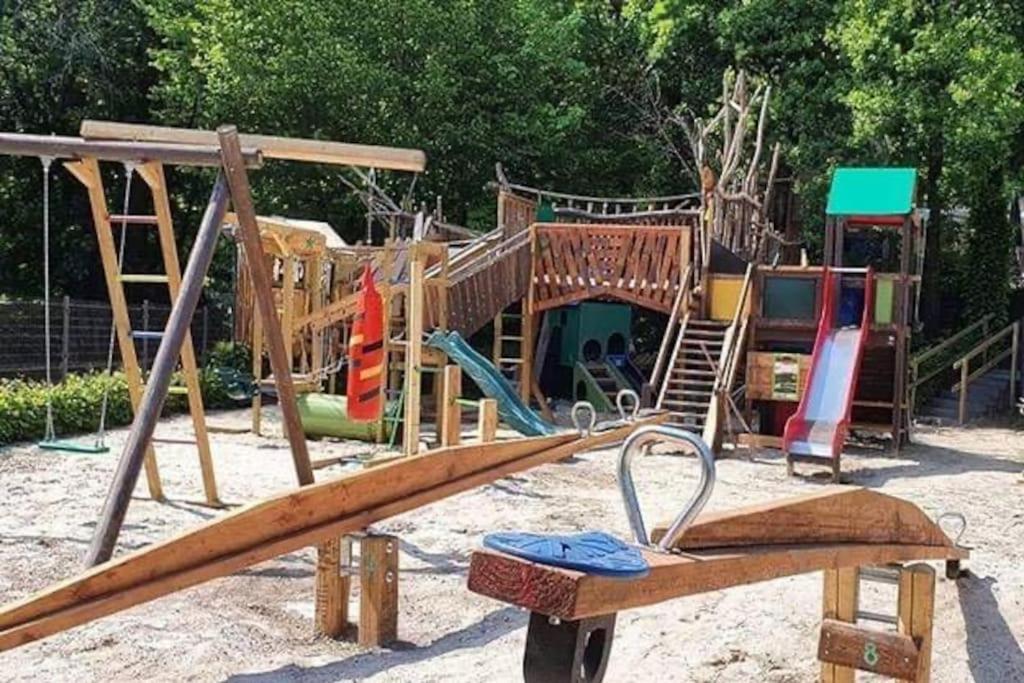 La Cabane, דורבורי מראה חיצוני תמונה